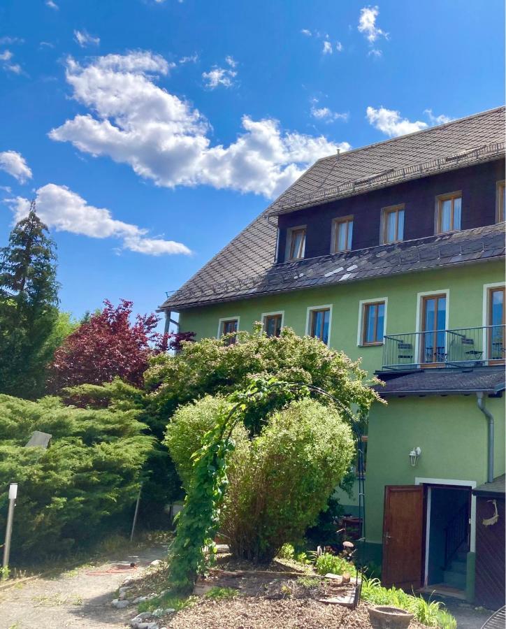 Wohlfuehlherberge Weitblick エアルバッハ エクステリア 写真